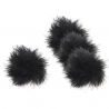 Happet juodi pūkuoti kamuoliukai katėms