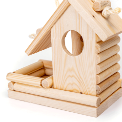 Nobleza medinis namelis papūgoms